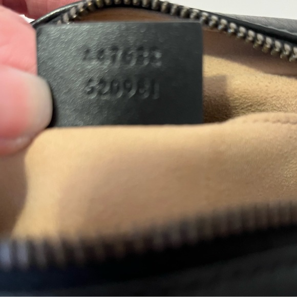 SOLD Authentic Gucci GG Small Marmont Shoulder Bag - Picture 8 of 10